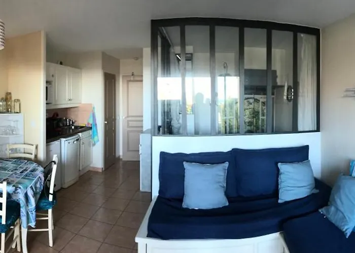 Apartment T2 Vue Avec Et Piscine Front De